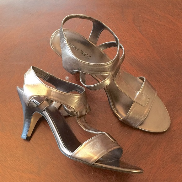 8 medium Nine West - Picture 1 of 3